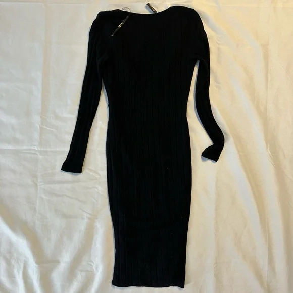 Emprada Stretchy Black V-Neck Dress - SIZE SMALL - Picture 8 of 8